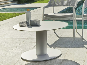 BIG LOW - Steel table base by Varaschin