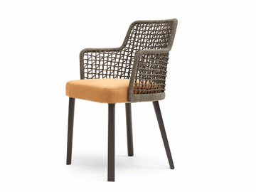 EMMA - Powder coated aluminium garden chair with armrests by Varaschin