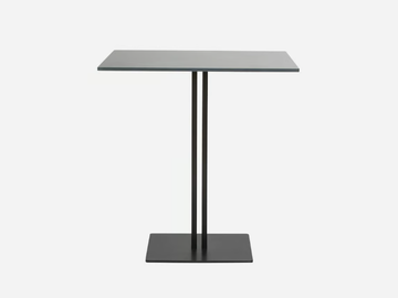 SANDWICH - Square Silestone® table by Vergés