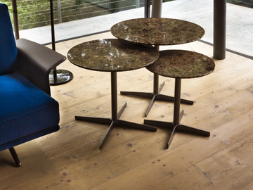 CLUB - Round marble coffee table by Verzelloni