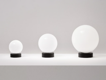 PALLA - LED blown glass table lamp by Vesoi