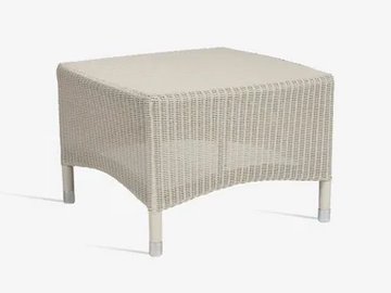 SAFI - Square wicker garden side table by Vincent Sheppard