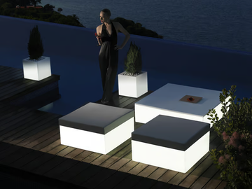 JUT - Coffee table by VONDOM