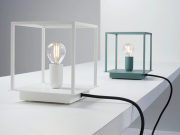 BOX - Iron table lamp by ZAVA