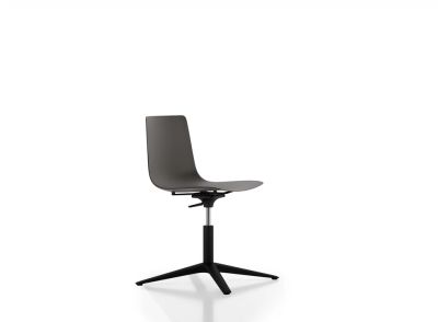 Slim chair studio 4