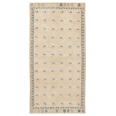 Ivory Vintage Traditional Wool Rug - 5'3" x 10'8"