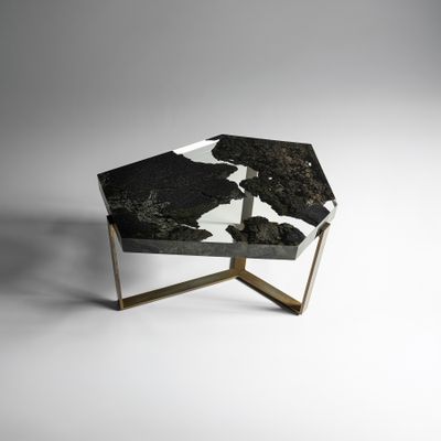 AEOLIE Coffee Table