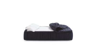 Strips bed