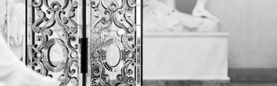 Ibisco New Classic Handcrafted Cabinet