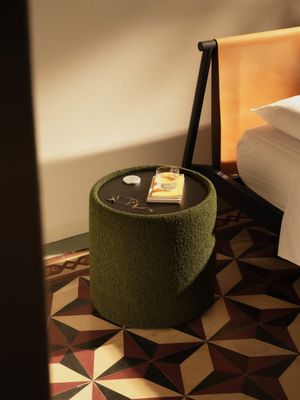 Ares pouf