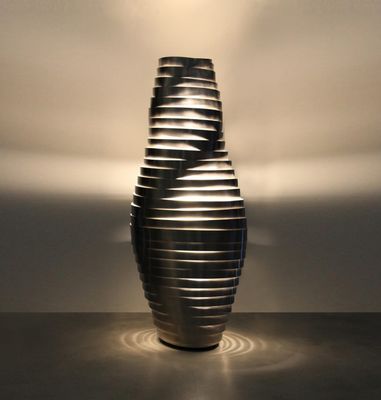 Illuminazione artistica a Led | Bumblebee di Brillamenti