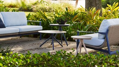 Outdoor Occasional Tables - Stylish & Functional Designs - Brown Jordan