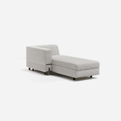 Grand chaise longue module with arm