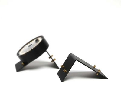 Lucy Floor stand