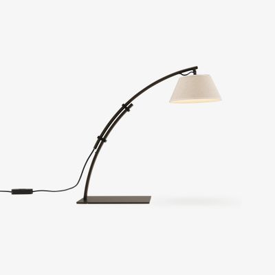 DESK LAMP