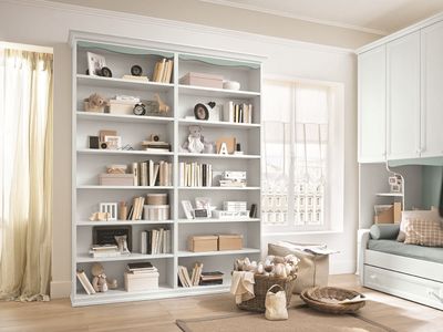Floor-standing bookcase