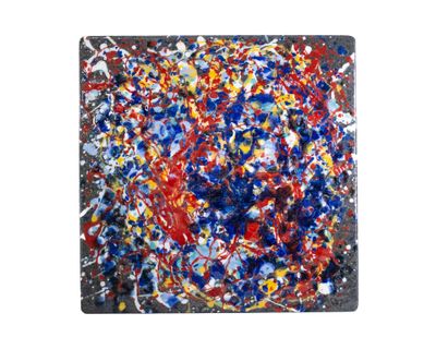 Sottopiatto / Vassoio d’Arte “Momento” in Pietra Lavica (28×28)