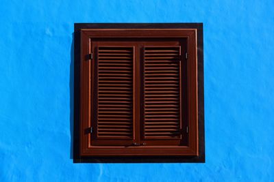 Scuri e persiane effetto legno: che cosa sono? - Decoral Group