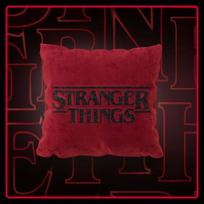 Cushion Stranger Things Limited Edition with Ricamo – fabric stain-resistant 45x45