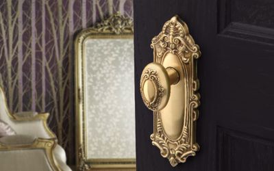 Victoria Keyed 3-5/8" C-to-C Sideplate Lock