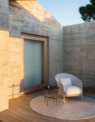 Liz low armchair | Outdoor Furniture