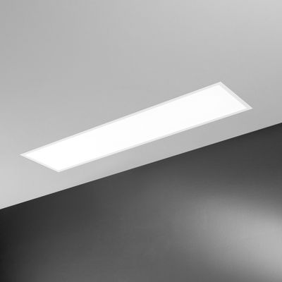 Pannello LED PRO con mutliconnesione 40W con interruttore CCT. UGR e cavo di sicurezza 30x120 cm.