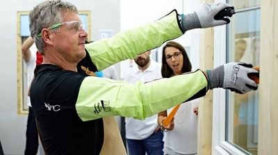 Einbrecher kommen meistens durchs Fenster. - Finstral AG