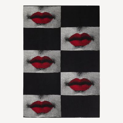 Plaid Kiss