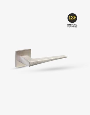 Juego de manillas con roseta cuadrada Strip