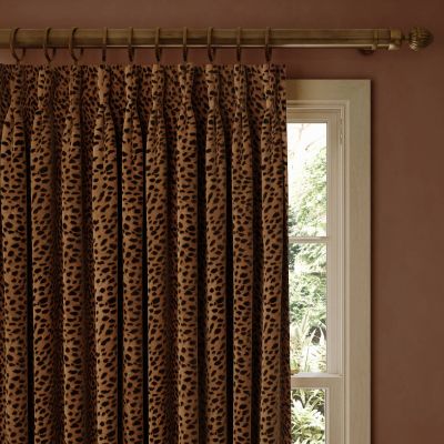 SAVANNA Velvet Curtain - Cosmos