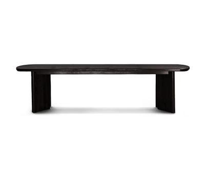 Outdoor dining table 132" │ Roussette