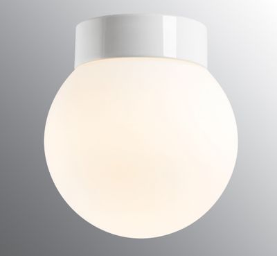 Classic Globe 200 LED 3000K - Matt opal glass