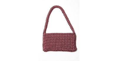 Hand crocheted shoulder bag - 3mm - "Baguette bag" - Raspberry