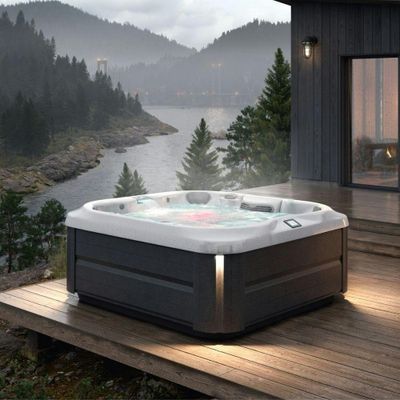 J-345 6 Person Hot Tub With Open Seating