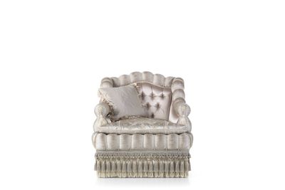 Canova armchair