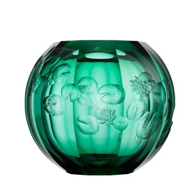 Globe váza, 27 cm, nefrit