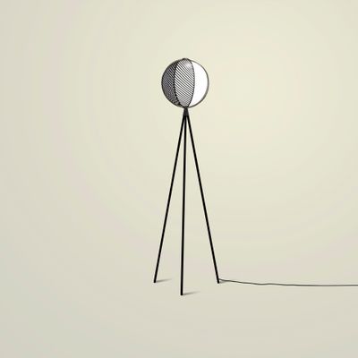 Skandinaviska Golvlampor | Designer Golvlampor från Oblure