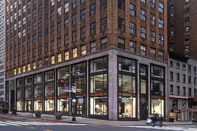 New York - Officine Gullo in Poltrona Frau - Officine Gullo