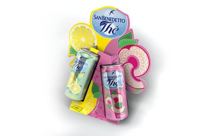 L'ESPOSITORE PER LA LIMITED EDITION 2019 DI THE SAN BENEDETTO - Remor - Espositori pubblicitari, insegne, segnaletica, cartellonistica
