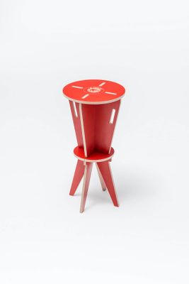 ST Hocker czerwony – Swallow's Tail Furniture