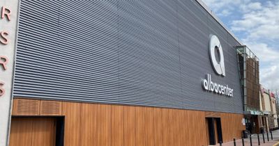 Commercial Center Albacenter | Trespa