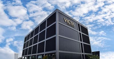 Victa, Borne