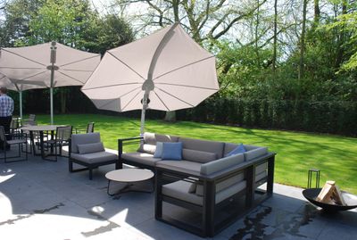 Icarus on the terrace of a 2star Michelin restaurant