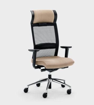 Winner | Executive armchair - Viganò & C.