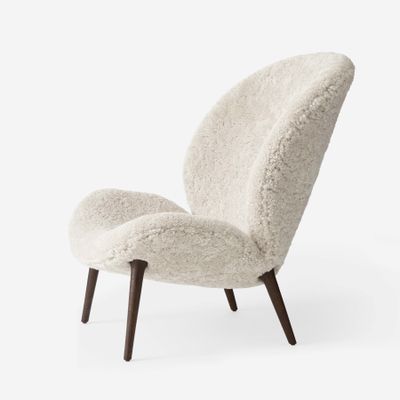 Lodge lounge chair