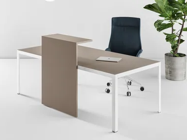 HYPE - Wooden reception desk _ About Office