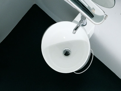 BUCATINI - Round washbasin with towel rail _ Agape