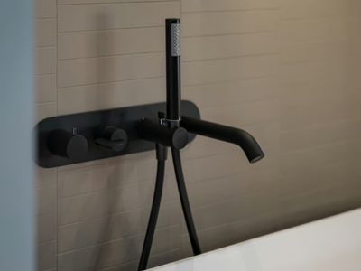 LIMÓN - Wall-mounted brass bathtub mixer with hand shower _ Agape