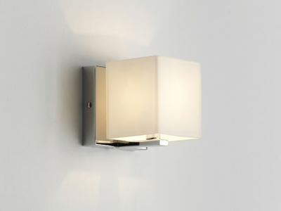 ZEN - Opal glass wall light _ Aromas del Campo