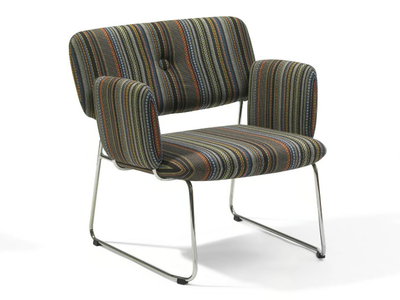 DUNDRA - Sled base armchair with armrests _ Blå Station